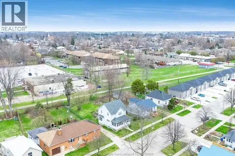 24 Maple Street Kingsville ON N9Y 1L7