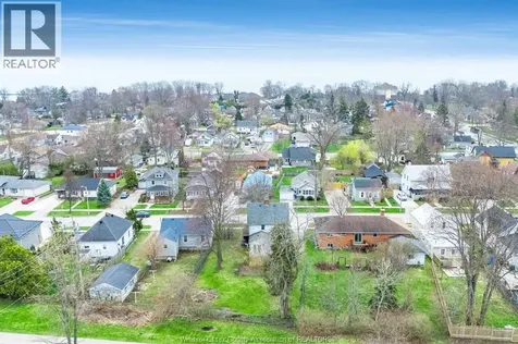 24 Maple Street Kingsville ON N9Y 1L7