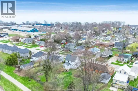 24 Maple Street Kingsville ON N9Y 1L7