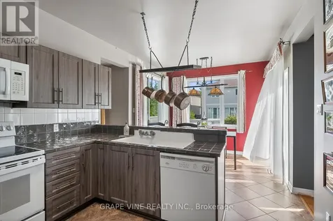 175 Allanford Avenue Ottawa ON K1T 3Y4