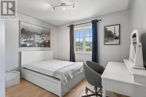 175 Allanford Avenue Ottawa ON K1T 3Y4