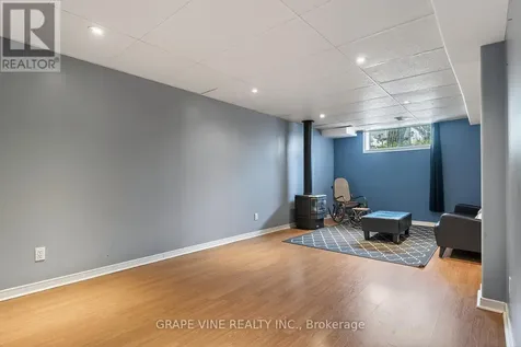 175 Allanford Avenue Ottawa ON K1T 3Y4