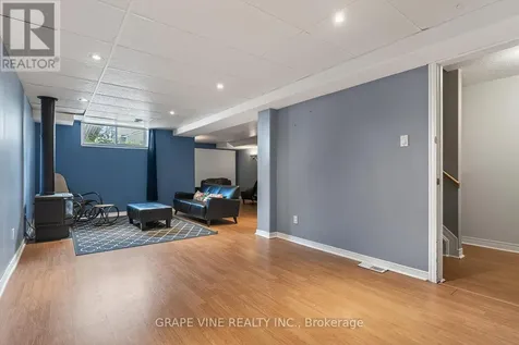 175 Allanford Avenue Ottawa ON K1T 3Y4