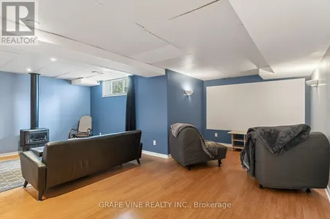 175 Allanford Avenue Ottawa ON K1T 3Y4