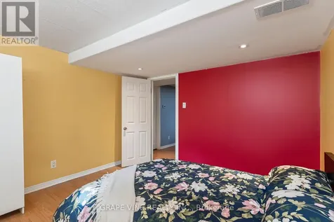 175 Allanford Avenue Ottawa ON K1T 3Y4