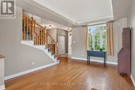 175 Allanford Avenue Ottawa ON K1T 3Y4