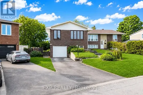 18 Winlock Crescent Ottawa ON K2G 3X4