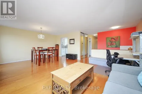 18 Winlock Crescent Ottawa ON K2G 3X4