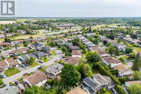 18 Winlock Crescent Ottawa ON K2G 3X4
