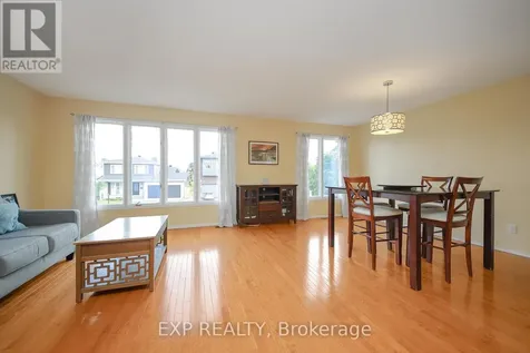 18 Winlock Crescent Ottawa ON K2G 3X4
