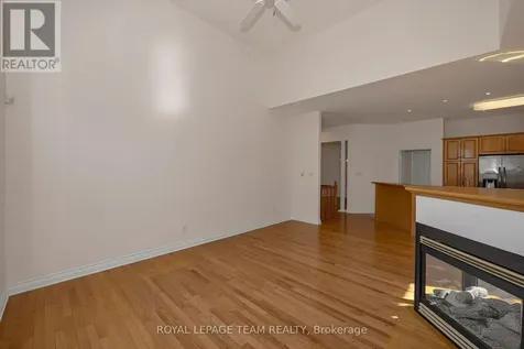 32 Silverthorn Court Ottawa ON K2J 4Y2