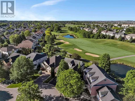 32 Silverthorn Court Ottawa ON K2J 4Y2