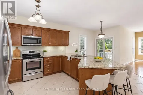 19 Kells Crescent Collingwood ON L9Y 0A8
