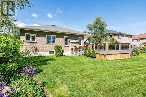 19 Kells Crescent Collingwood ON L9Y 0A8