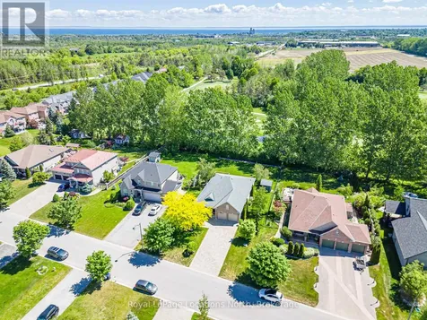 19 Kells Crescent Collingwood ON L9Y 0A8