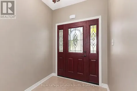 19 Kells Crescent Collingwood ON L9Y 0A8
