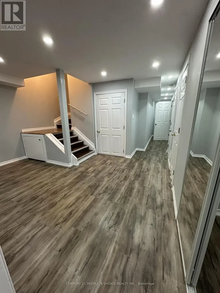 233 Powell Street Brantford ON N3T 0J3