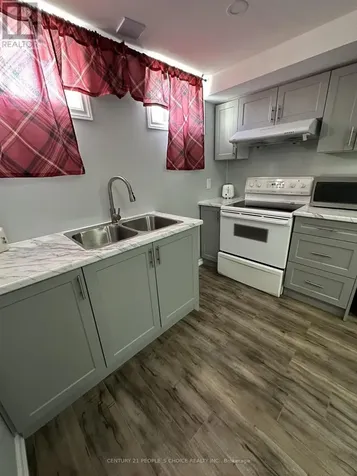 233 Powell Street Brantford ON N3T 0J3