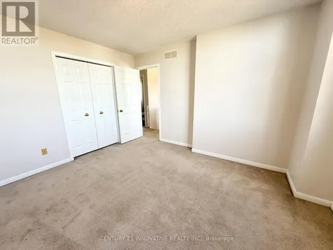 913 Windflower Place Kitchener ON N2E 4B3
