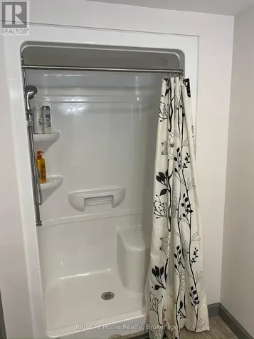 258A Sunview Street Waterloo ON N2L 3V9