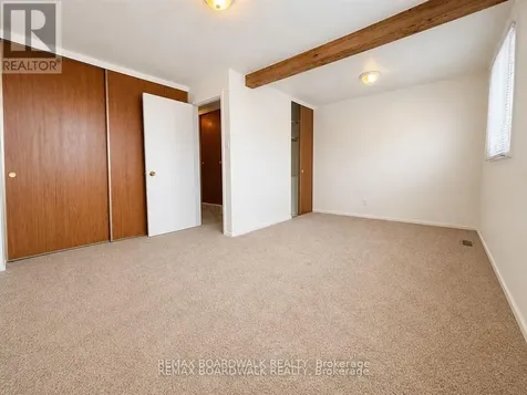 53J Sumac Street Ottawa ON K1J 7T7