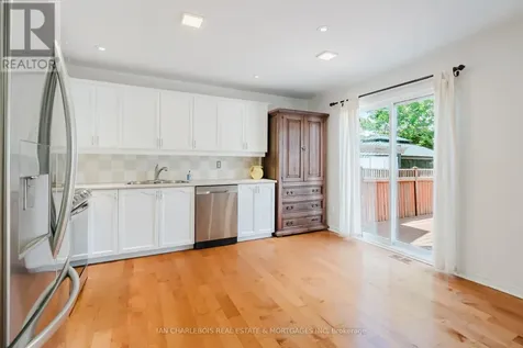 6020 Longleaf Drive Ottawa ON K1W 1J2