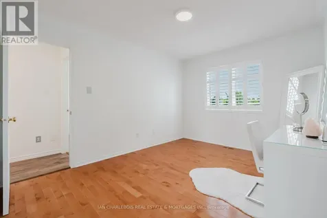 6020 Longleaf Drive Ottawa ON K1W 1J2