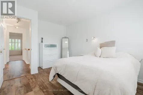 6020 Longleaf Drive Ottawa ON K1W 1J2