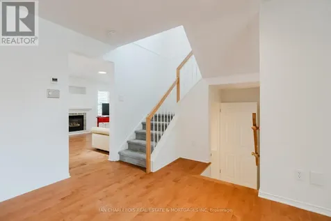 6020 Longleaf Drive Ottawa ON K1W 1J2