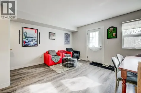 338 Albert Street Waterloo ON N2L 3T8