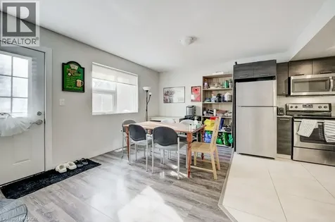 338 Albert Street Waterloo ON N2L 3T8