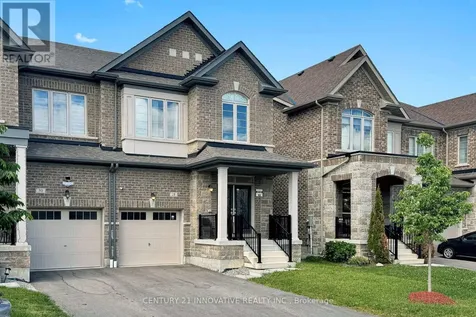 28 Conarty Crescent Whitby ON L1P 0L4
