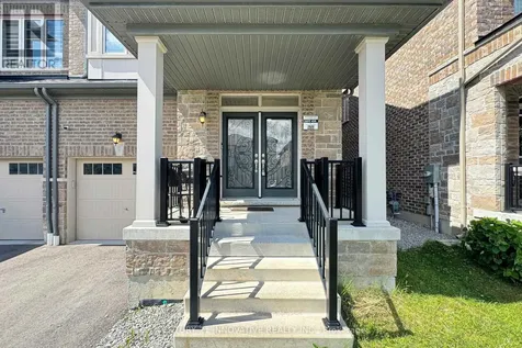 28 Conarty Crescent Whitby ON L1P 0L4