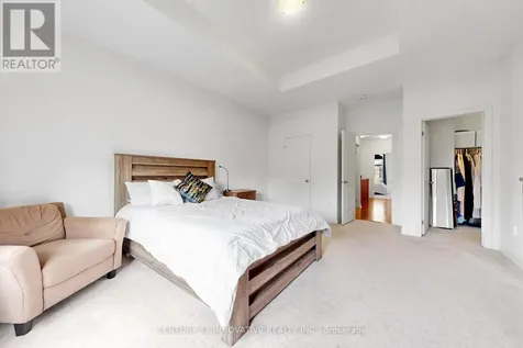 28 Conarty Crescent Whitby ON L1P 0L4