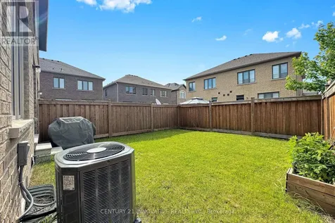 28 Conarty Crescent Whitby ON L1P 0L4