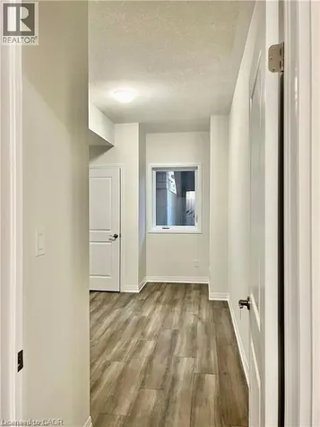 25 Isherwood Avenue Cambridge ON N1R 0E2