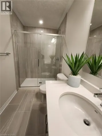 25 Isherwood Avenue Cambridge ON N1R 0E2