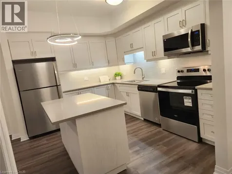 25 Isherwood Avenue Cambridge ON N1R 0E2