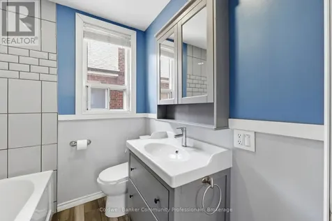97 Tragina Avenue South Hamilton (bartonville) ON L8K 2Z4