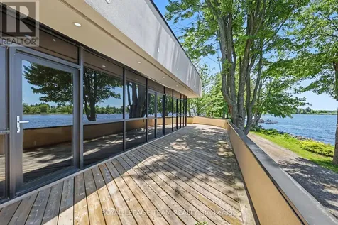 5066K Lorne Bridge Road Ottawa ON K4M 1B4