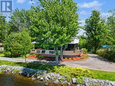 5066K Lorne Bridge Road Ottawa ON K4M 1B4