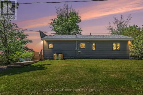 5066K Lorne Bridge Road Ottawa ON K4M 1B4