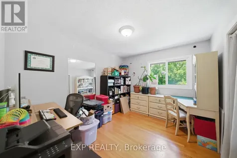 649 Westview Avenue Ottawa ON K1Z 6E3