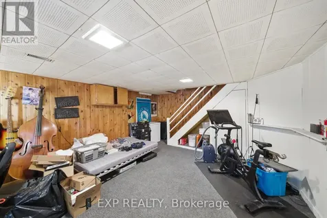 649 Westview Avenue Ottawa ON K1Z 6E3