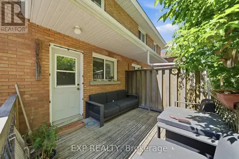 649 Westview Avenue Ottawa ON K1Z 6E3