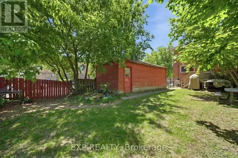 649 Westview Avenue Ottawa ON K1Z 6E3