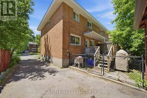 649 Westview Avenue Ottawa ON K1Z 6E3