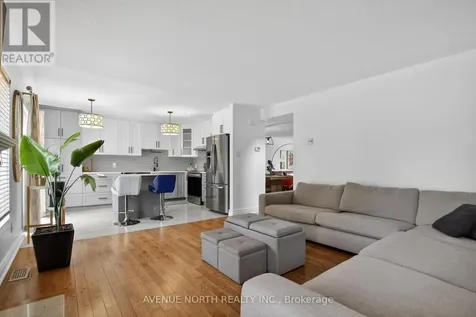 18 Castlemore Street Ottawa ON K2G 6N5