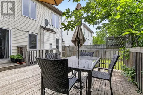 18 Castlemore Street Ottawa ON K2G 6N5