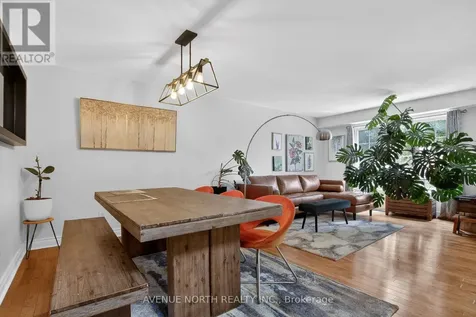 18 Castlemore Street Ottawa ON K2G 6N5